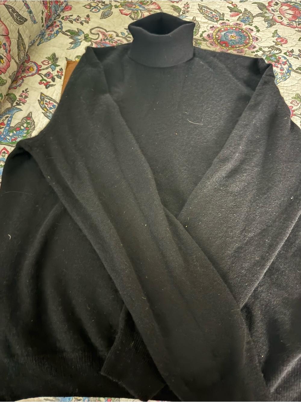 Men's Black Turtleneck 100% Cashmere Sweater -